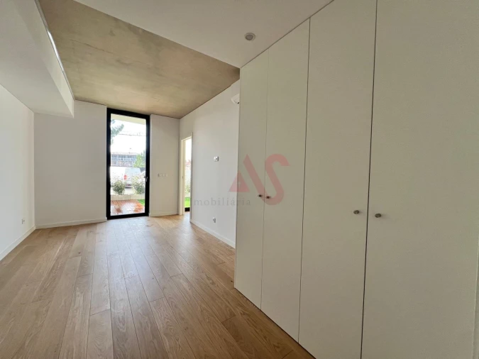 Apartamento T1 para Venda em O. Azeméis, Riba-Ul, Ul, Macinhata Seixa, Madail Foto 13