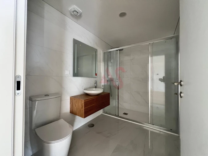 Apartamento T1 para Venda em O. Azeméis, Riba-Ul, Ul, Macinhata Seixa, Madail Foto 17