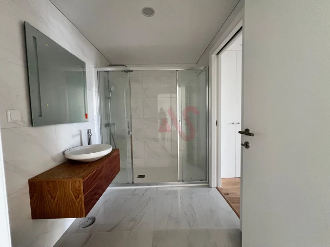 Apartamento T1 para Venda em O. Azeméis, Riba-Ul, Ul, Macinhata Seixa, Madail Foto 18