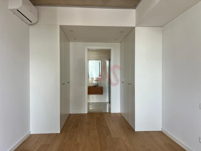 Apartamento T1 para Venda em O. Azeméis, Riba-Ul, Ul, Macinhata Seixa, Madail Foto 16