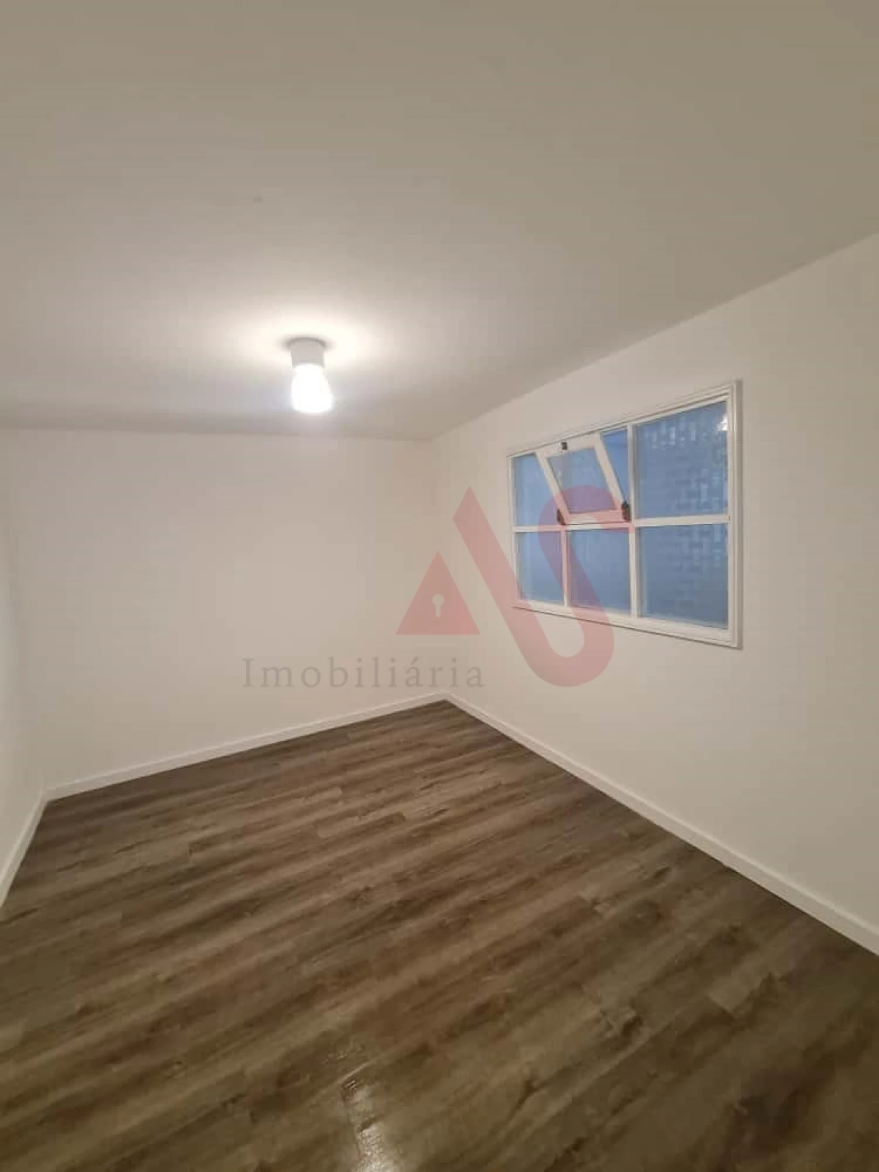 Moradia T6 para Venda em Azurara Foto 6