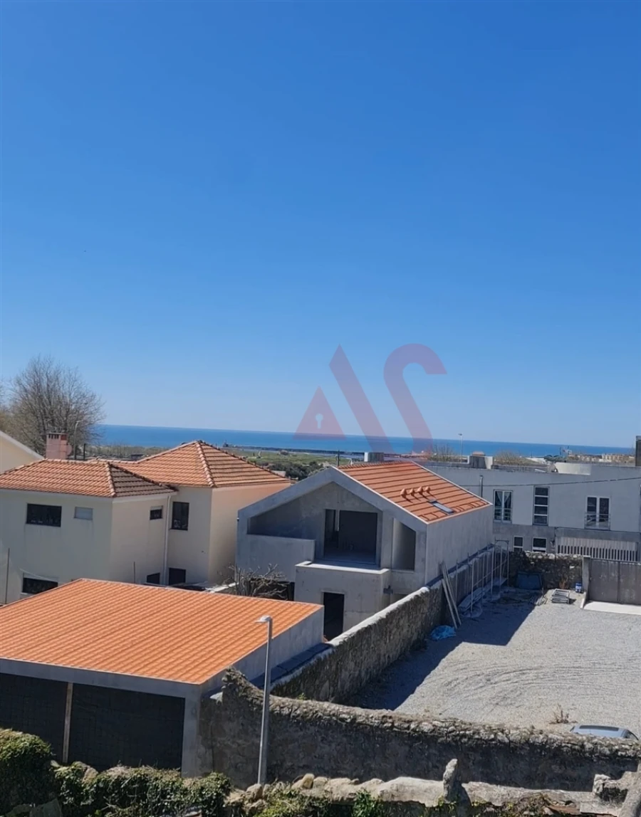 Moradia T6 para Venda em Azurara