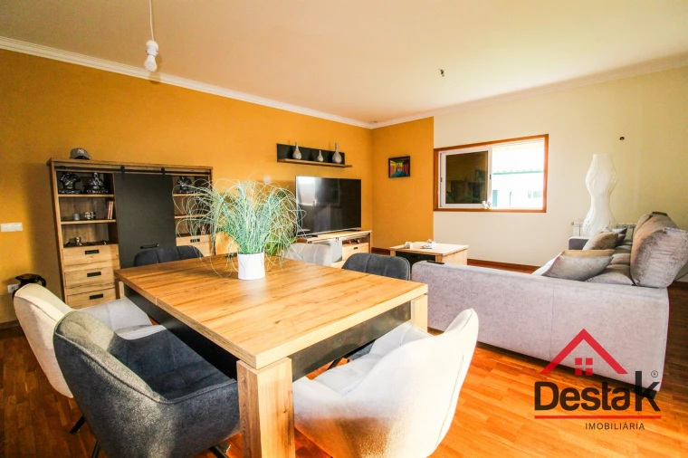 Moradia T3 para Venda em São Pedro do Sul, Várzea e Baiões Foto 2