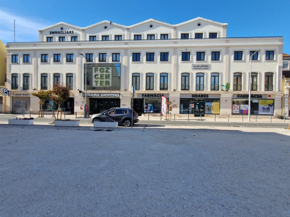 Loja para Venda em Buarcos Foto 4