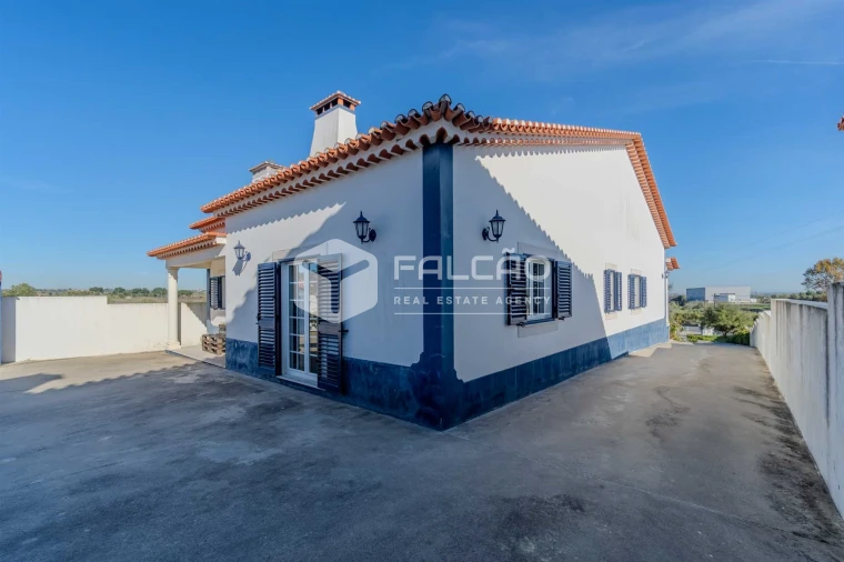 Moradia T3 para Venda em Achete, Azoia de Baixo e Póvoa de Santarém Foto 37