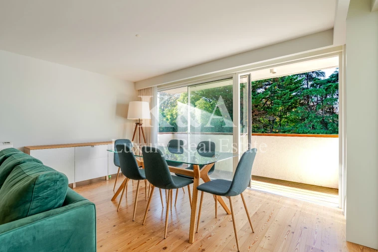 Apartamento T4 para Venda em Lordelo do Ouro e Massarelos Foto 3