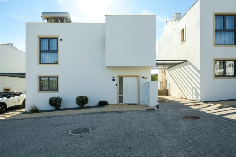 Moradia T3 para Venda em Lagoa e Carvoeiro Foto 31