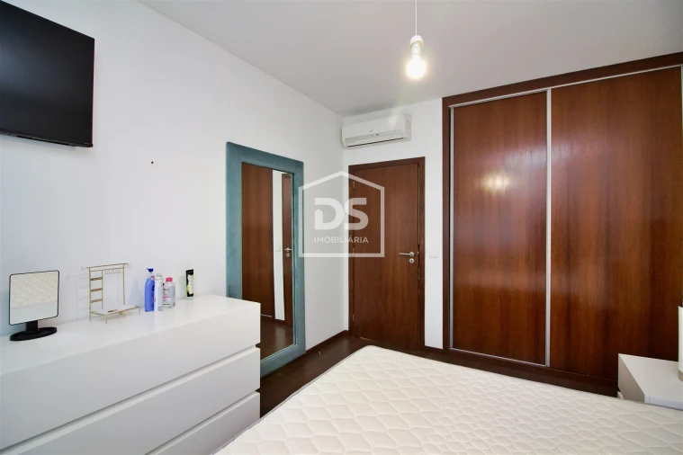 Moradia T3 para Venda em Aveleda Foto 26