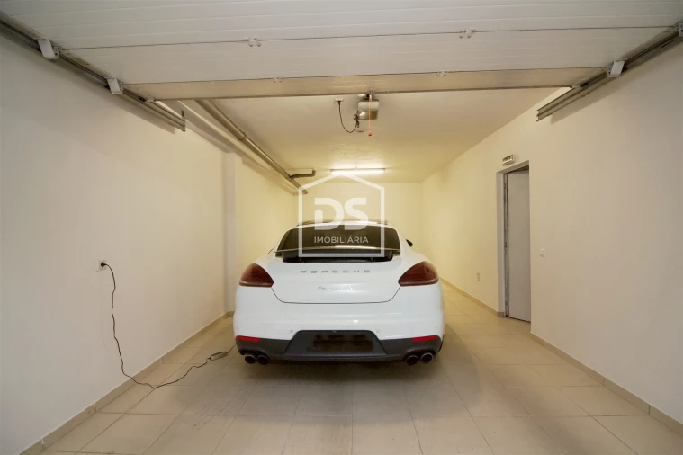 Moradia T3 para Venda em Aveleda Foto 40