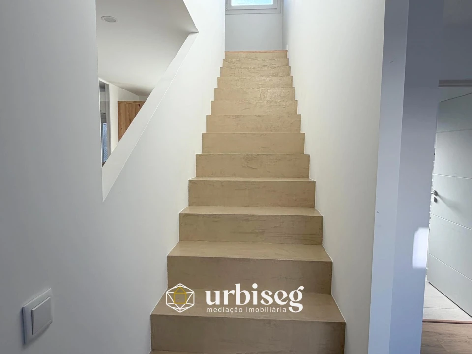 Moradia T5 para Venda em Quiaios Foto 17