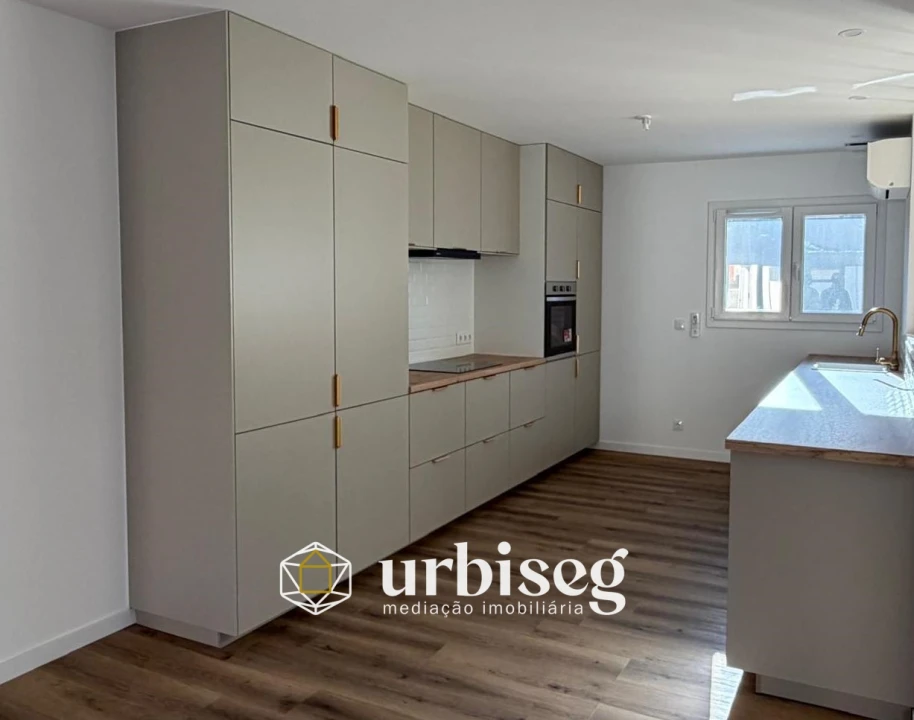 Moradia T5 para Venda em Quiaios Foto 4