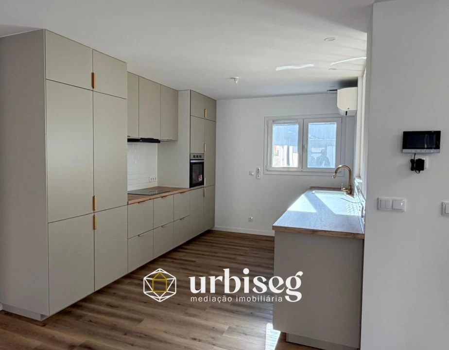 Moradia T5 para Venda em Quiaios Foto 7