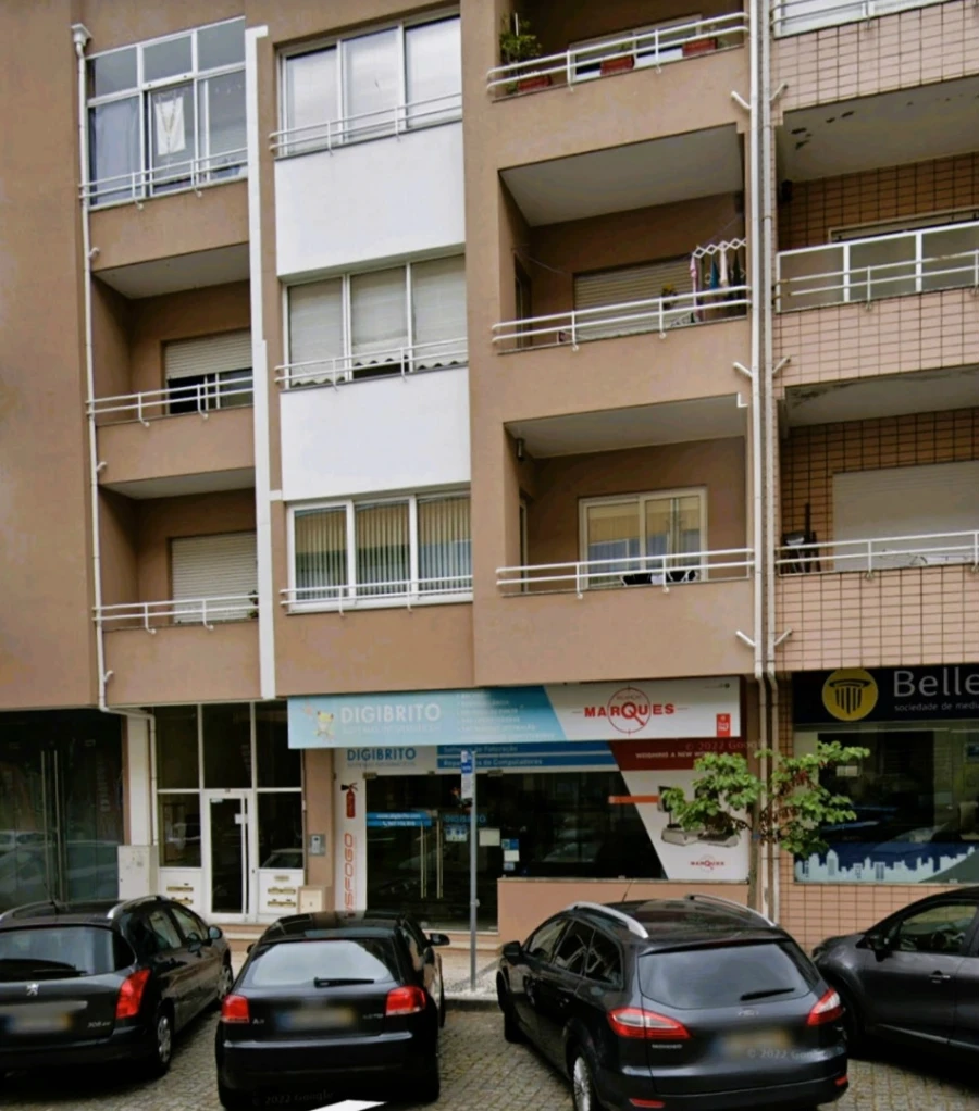 Loja para Arrendamento em Braga (Maximinos, Sé e Cividade) Foto 2