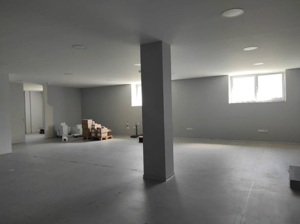 Armazém para Venda em Celeirós, Aveleda e Vimieiro Foto 31