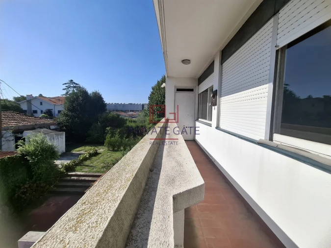 Moradia T4 para Venda em Lordelo do Ouro e Massarelos Foto 17