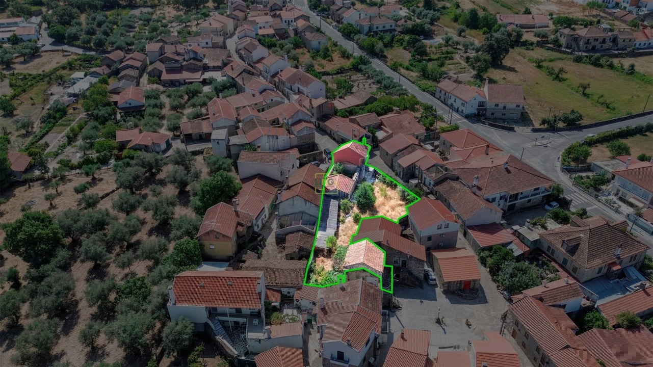 Moradia T2 para Venda em Aldeia do Bispo, Águas e Aldeia de João Pires Foto 7