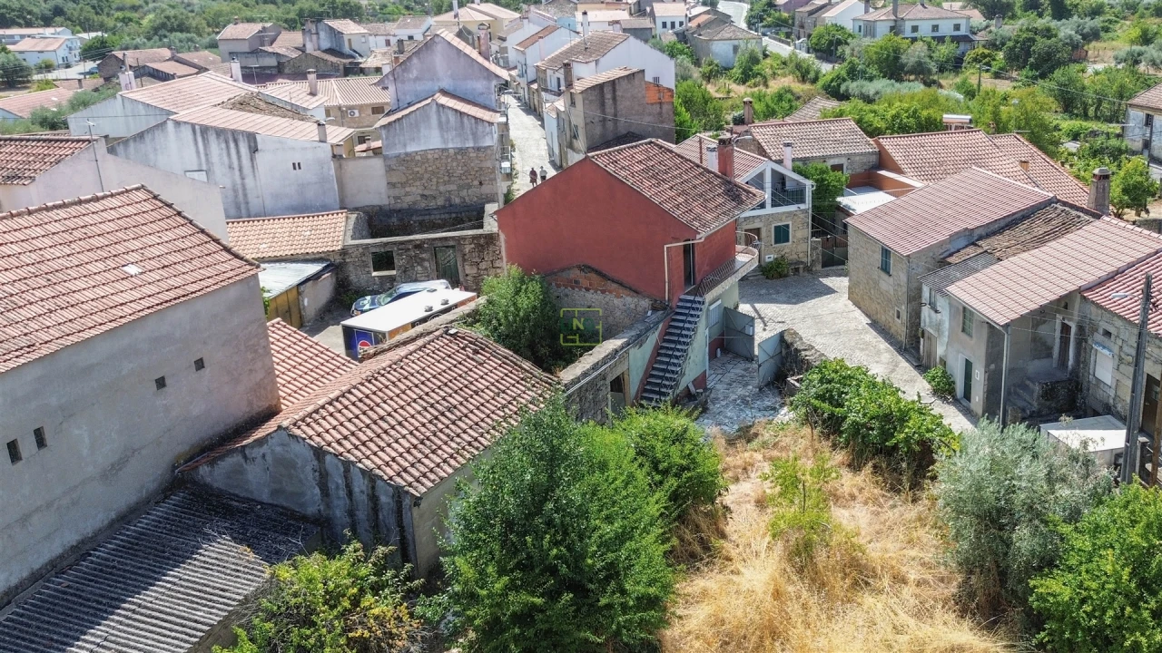 Moradia T2 para Venda em Aldeia do Bispo, Águas e Aldeia de João Pires Foto 8