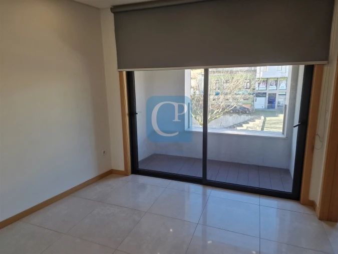 Apartamento T1 para Arrendamento em Campanhã Foto 6