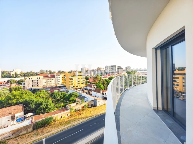 Apartamento T2 para Arrendamento em Lumiar Foto 18