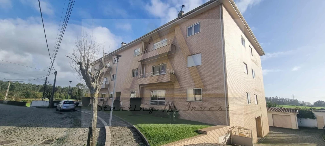 Apartamento T3 para Venda em Retorta e Tougues Foto 1