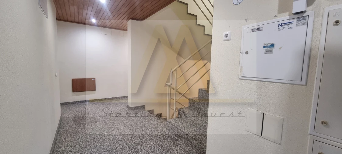 Apartamento T3 para Venda em Retorta e Tougues Foto 17