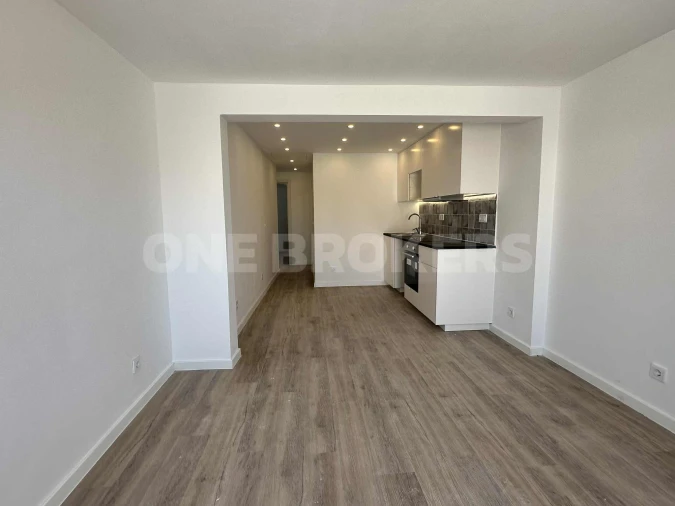 Apartamento T2 para Venda em Santa Iria de Azoia, São João da Talha e Bobadela Foto 8