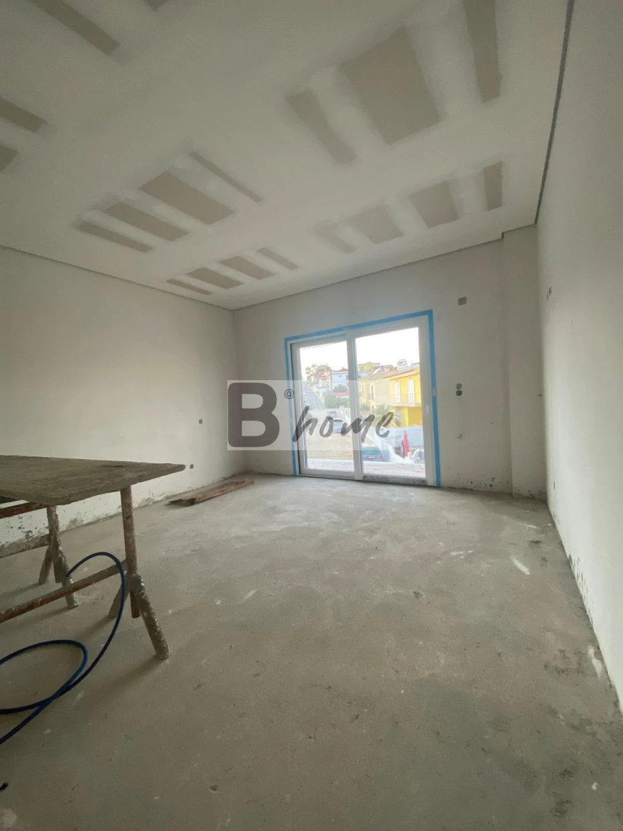 Moradia T4 para Venda em Charneca de Caparica e Sobreda Foto 16