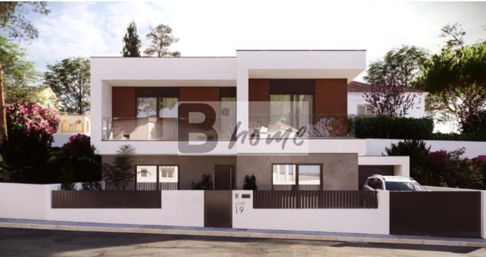 Moradia T4 para Venda em Charneca de Caparica e Sobreda Foto 6