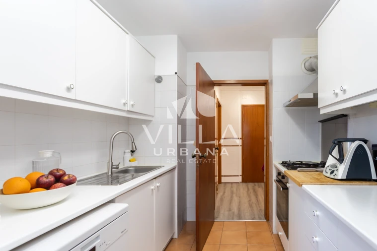 Apartamento T3 para Venda em Caparica e Trafaria Foto 11