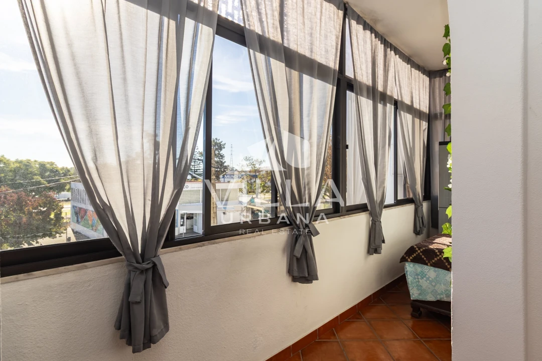 Apartamento T3 para Venda em Seixal, Arrentela e Aldeia de Paio Pires Foto 6