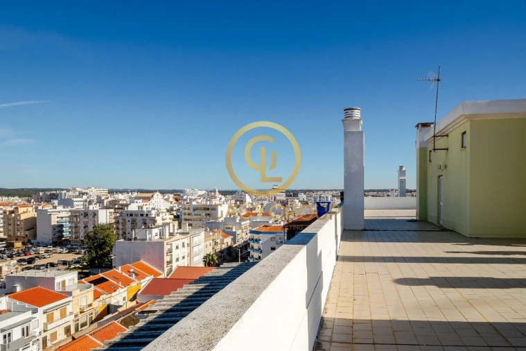 Apartamento T2 para Venda em Portimão Foto 18