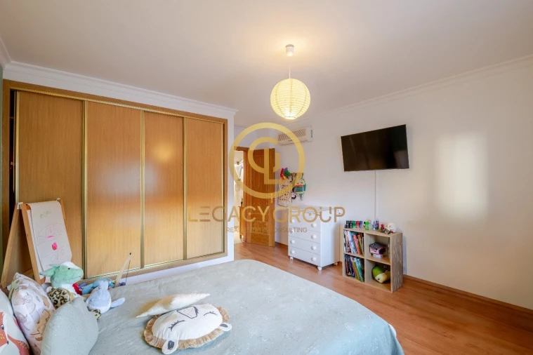 Apartamento T2 para Venda em Portimão Foto 15