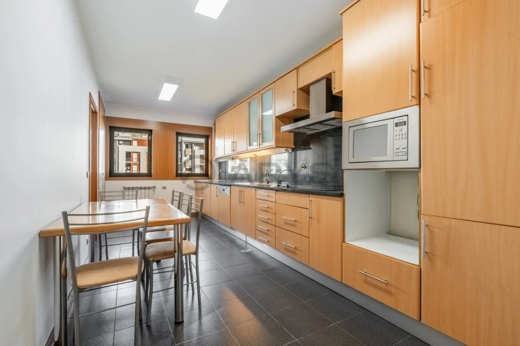 Apartamento T3 para Venda em São Vitor (Braga) Foto 7