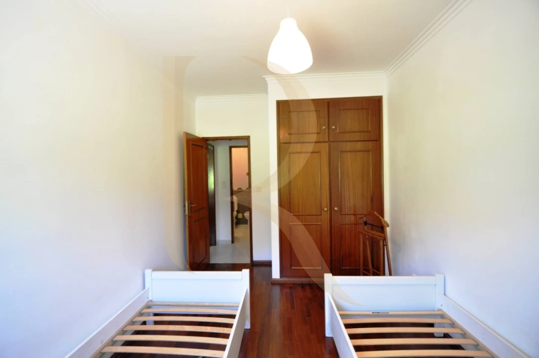 Apartamento T2 para Venda em Charneca de Caparica e Sobreda Foto 16