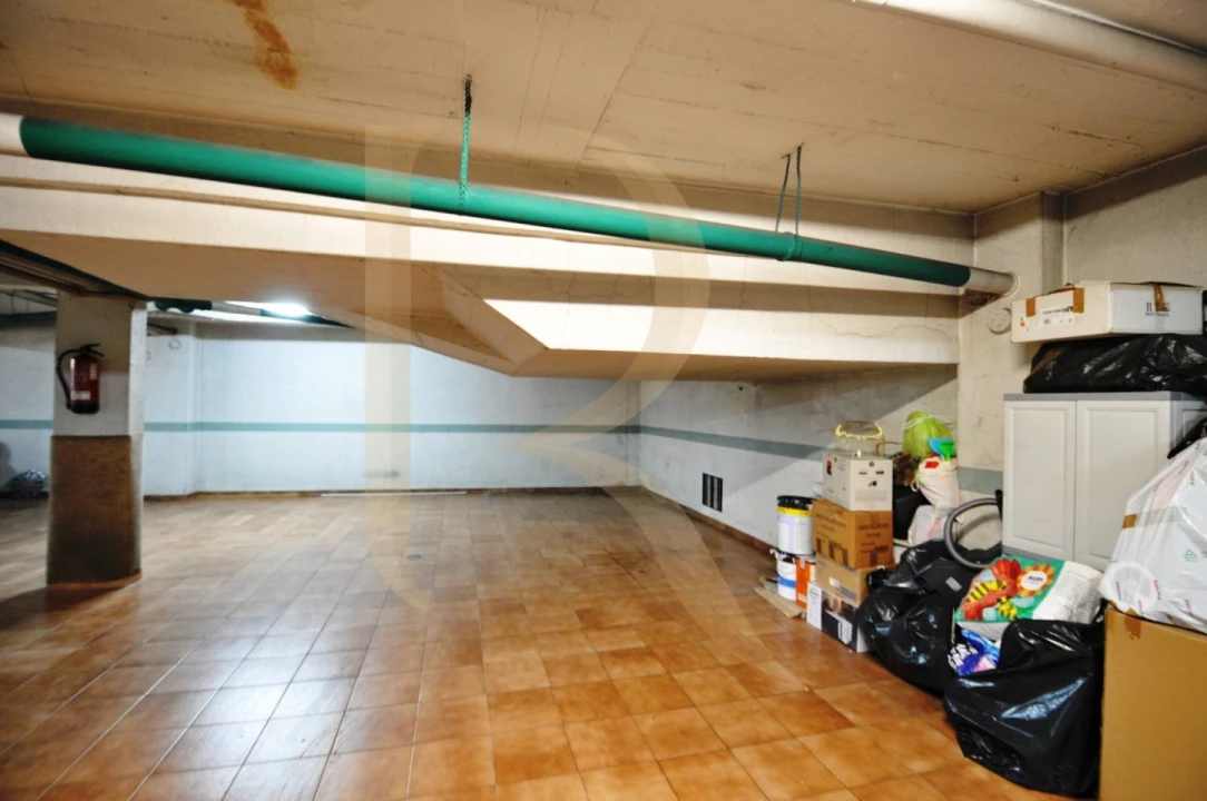 Apartamento T2 para Venda em Charneca de Caparica e Sobreda Foto 19