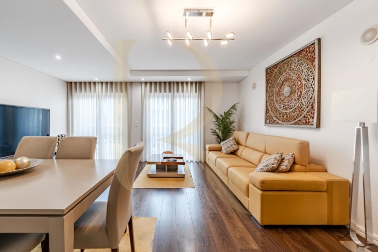 Apartamento T2 para Venda em Águas Livres Foto 3