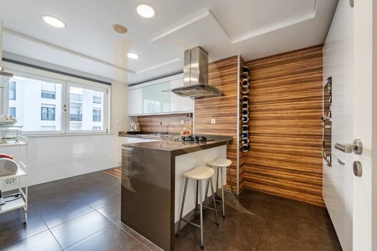 Apartamento T2 para Venda em Águas Livres Foto 10