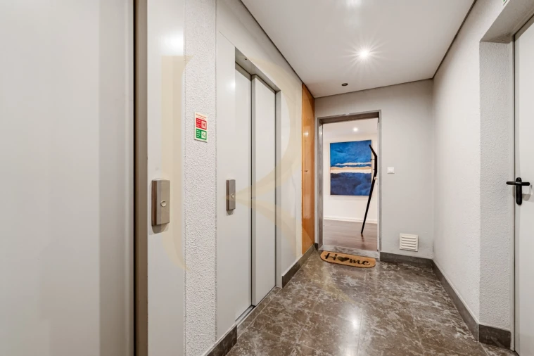 Apartamento T2 para Venda em Águas Livres Foto 36