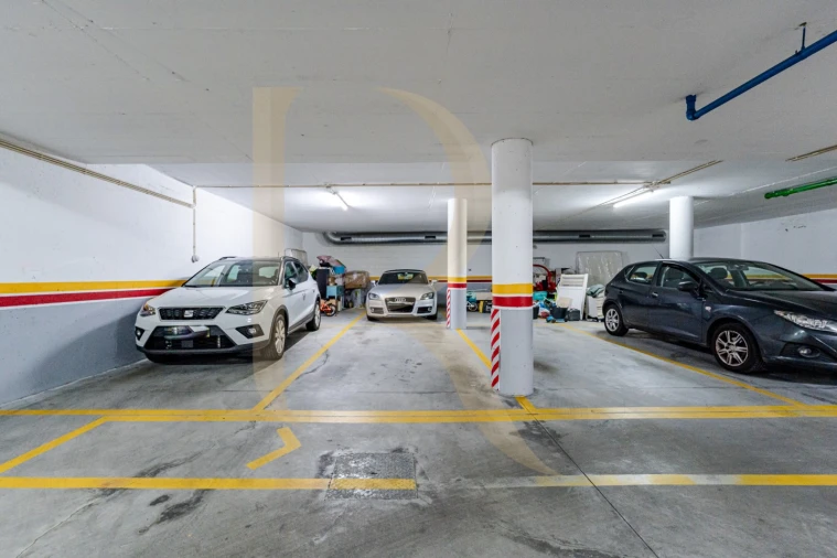 Apartamento T2 para Venda em Águas Livres Foto 40