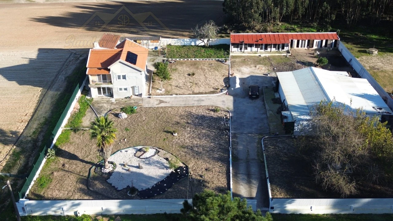 Moradia T3 para Venda em A dos Cunhados e Maceira Foto 1