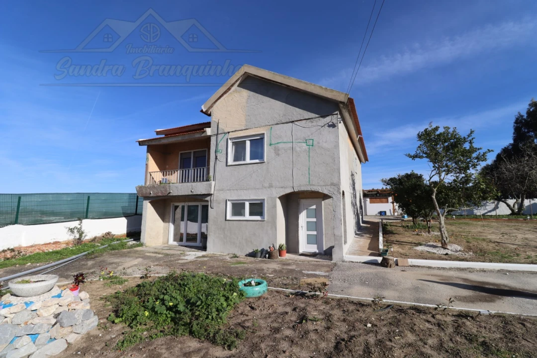 Moradia T3 para Venda em A dos Cunhados e Maceira Foto 4