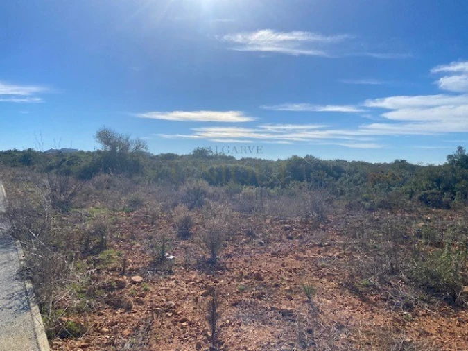 Terreno para Venda em Bensafrim e Barão de São João Foto 2