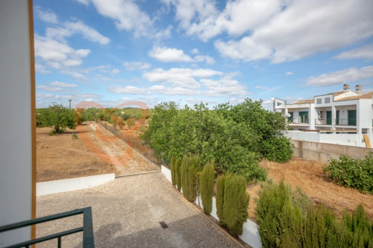 Moradia T4 para Venda em Ferreiras Foto 24