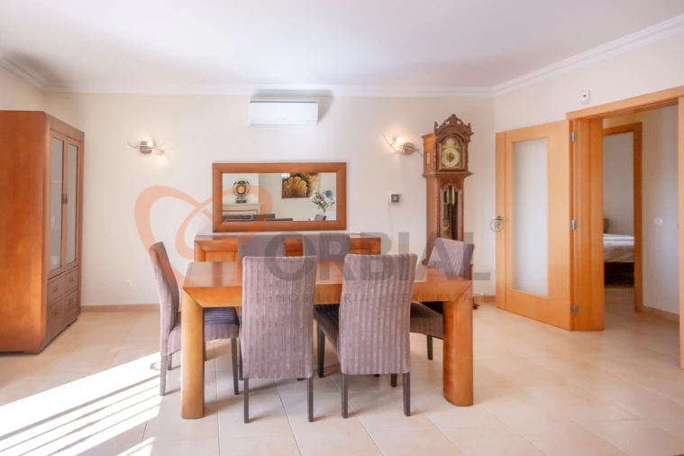 Moradia T4 para Venda em Ferreiras Foto 39