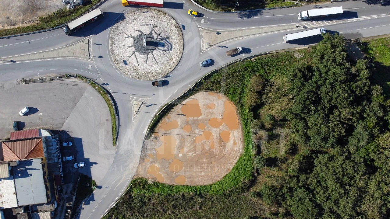 Terreno para Venda em Benedita Foto 2