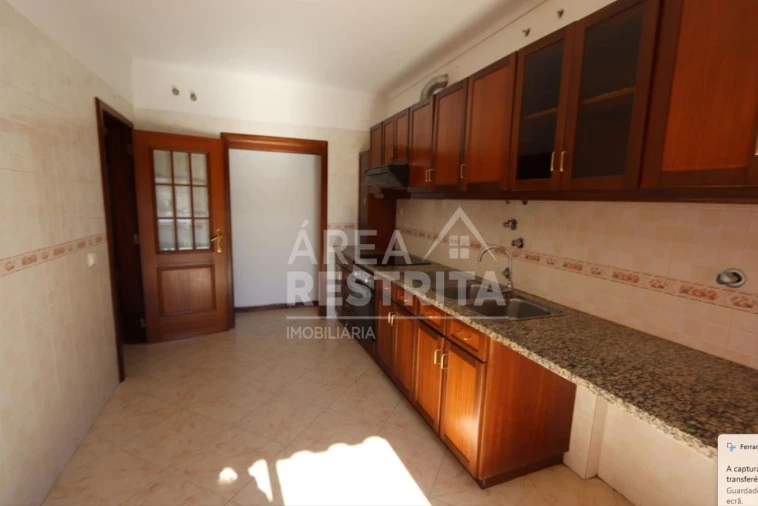 Apartamento T2 para Venda em Setubal (São Sebastião) Foto 6