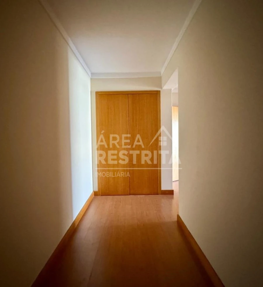 Apartamento T4 para Venda em Setubal (São Sebastião) Foto 9