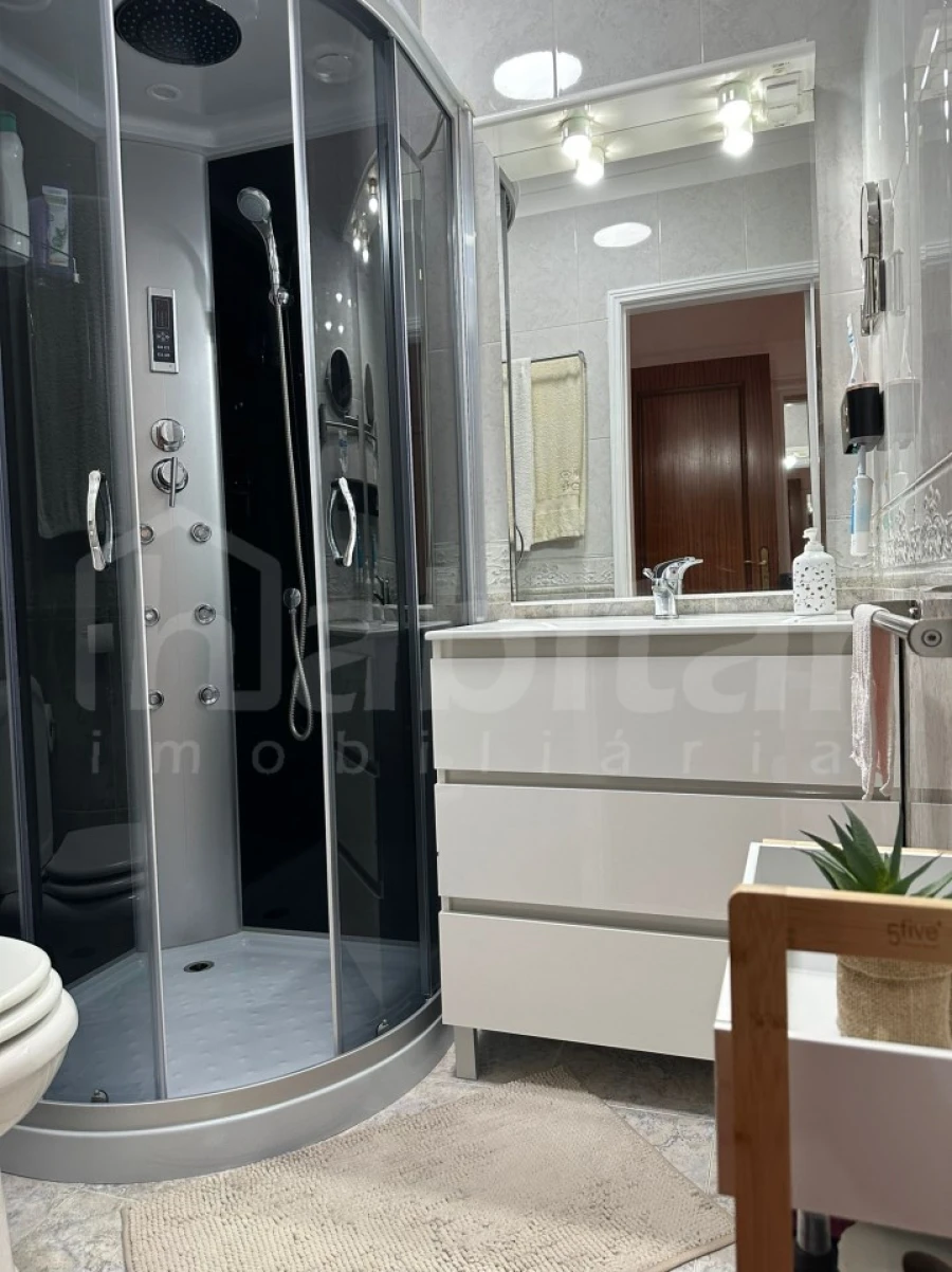 Apartamento T3 para Venda em Benavente Foto 24