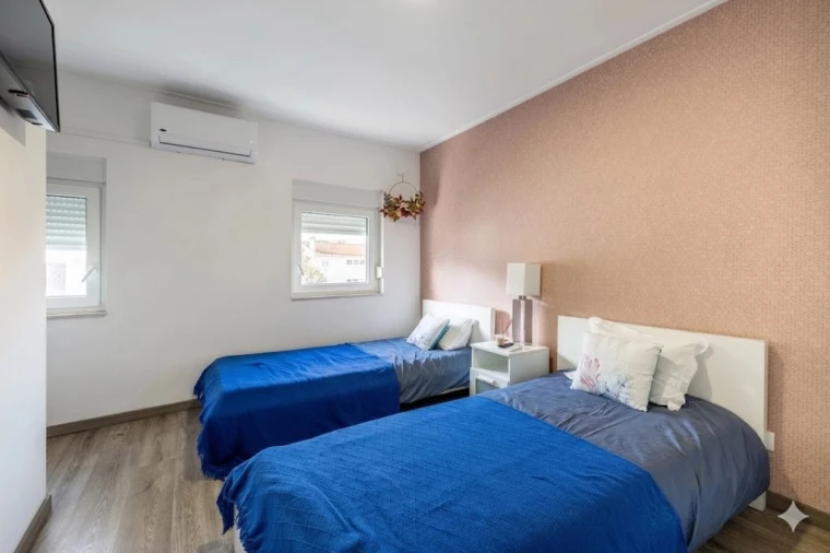 Apartamento T3 para Venda em São Martinho do Porto Foto 5
