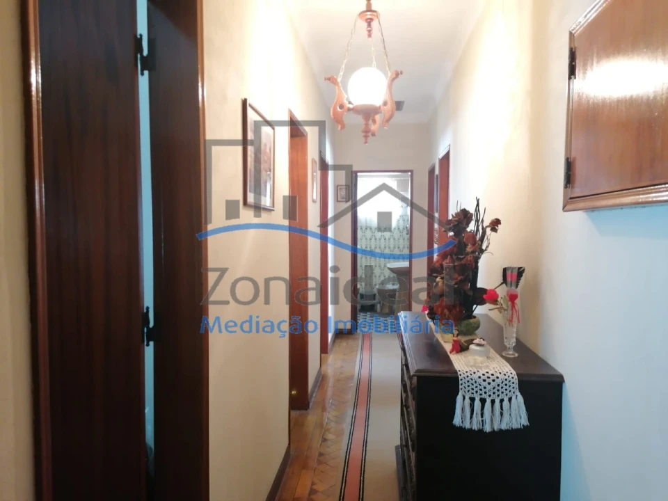 Moradia T4 para Venda em Alenquer (Santo Estêvão e Triana) Foto 11